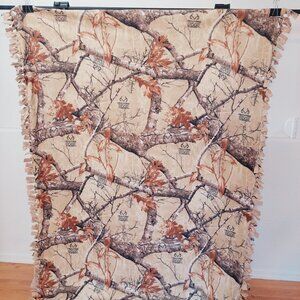 Real Tress Tan NO DEERS Fleece Throw Blanket #62 (49in W 67.5in L)